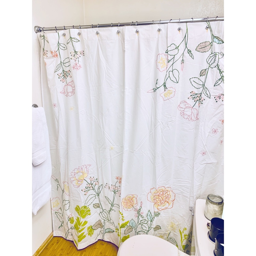 NWOT Anthropologie Embroidered Shower Curtain